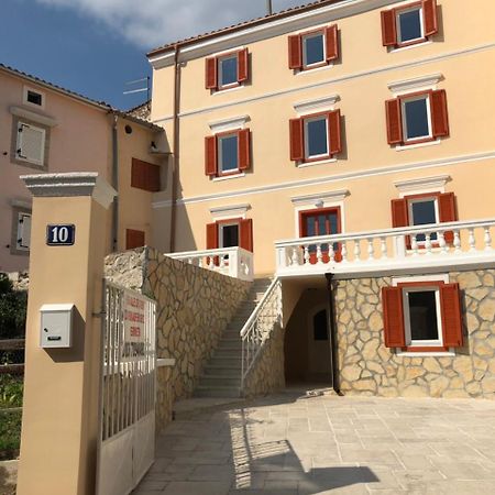 Romantic Hotel Centar Omišalj Exterior foto
